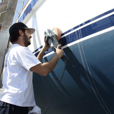 9. Hull Polishing